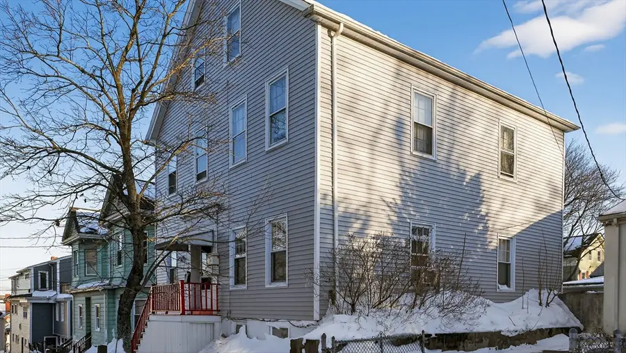 32 Franklin St, New Bedford, MA 02740 - Image #2