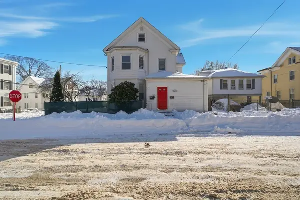 118 Bartlett St, Brockton, MA 02301