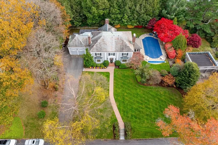 6 Paul Revere Rd, Worcester, MA 01609 - Image #3