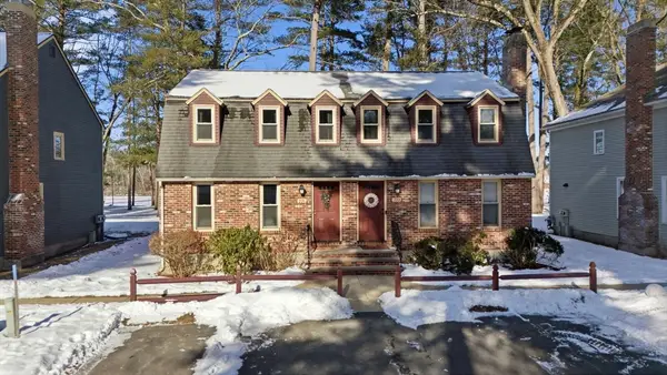 221 Wellman Ave #221, Chelmsford, MA 01863