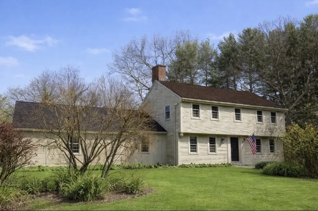 32 Granger Avenue, Reading, MA 01867 - #1