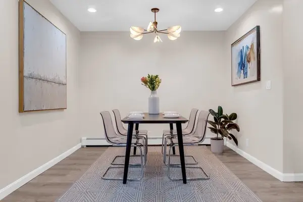 622-624 Saratoga St, Boston, MA 02128