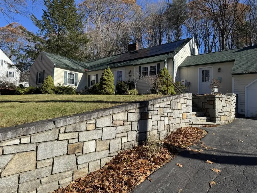 100 Lawrence Street, Gardner, MA 01440 - Image #2