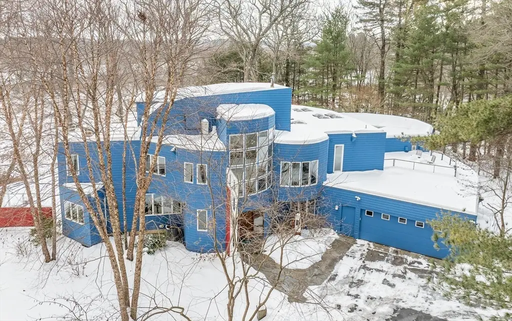 389 River Rd, Carlisle, MA 01741 - #1