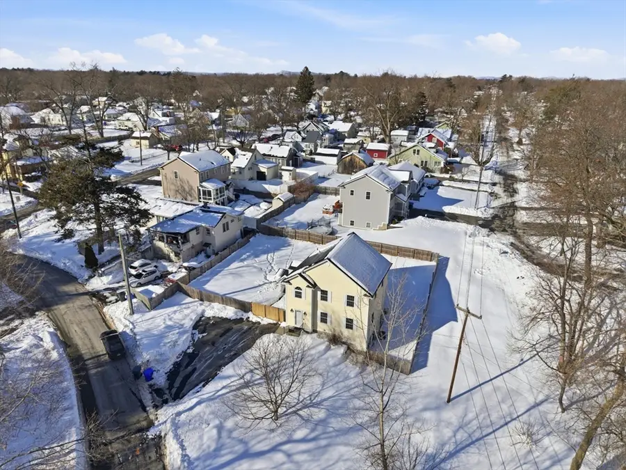 18 Riverton Rd, Springfield, MA 01109 - Image #3