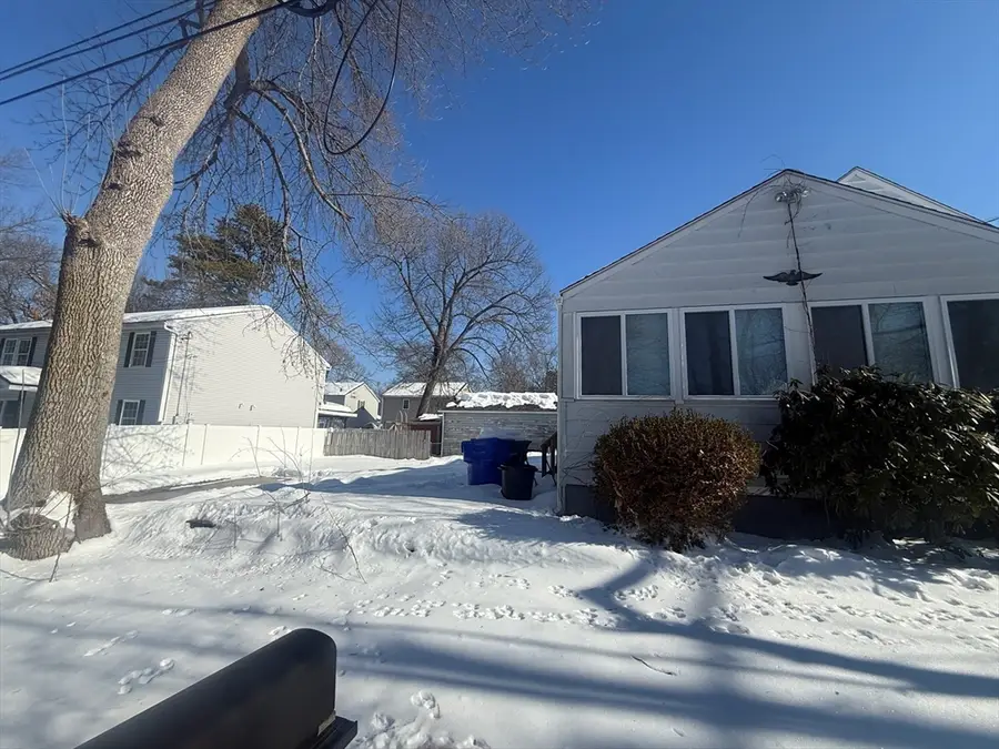 944 Wilbraham Rd, Springfield, MA 01109 - Image #3