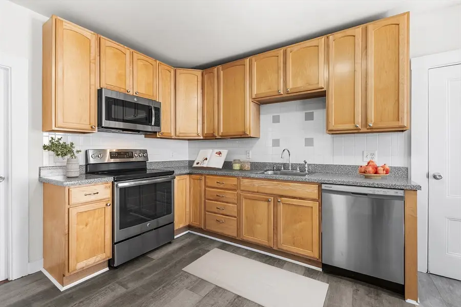 25 Mcdonald St, Quincy, MA 02169 - Image #3