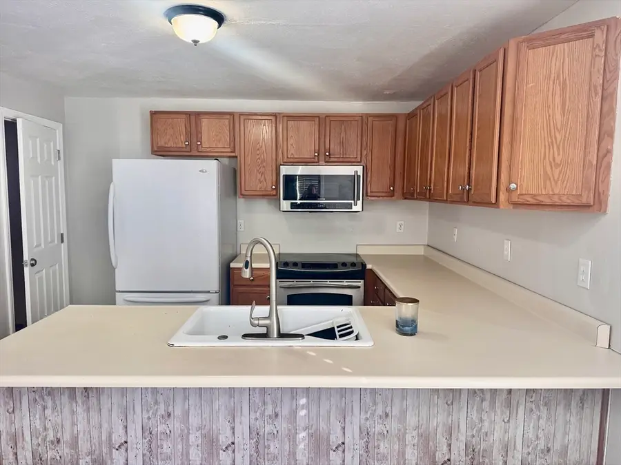 81-83 Canada St, Lowell, MA 01852 - Image #3