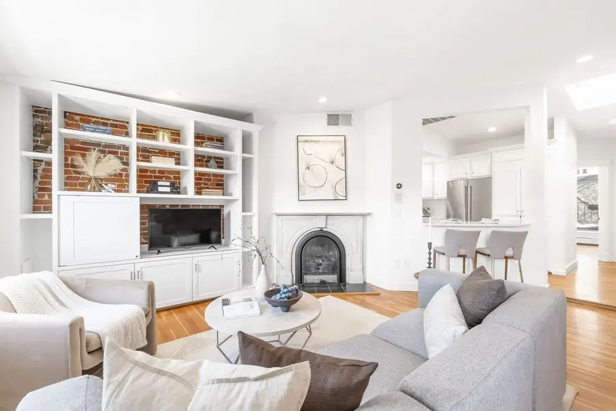 53 Clarendon St #3, Boston, MA 02116 - #3