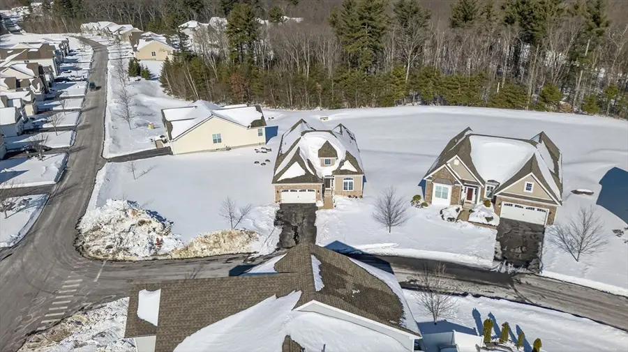 2 Sequoia Dr #2, Methuen, MA 01844 - #3