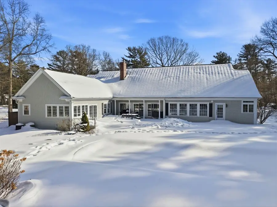 372 Tremont St, Duxbury, MA 02332 - #3