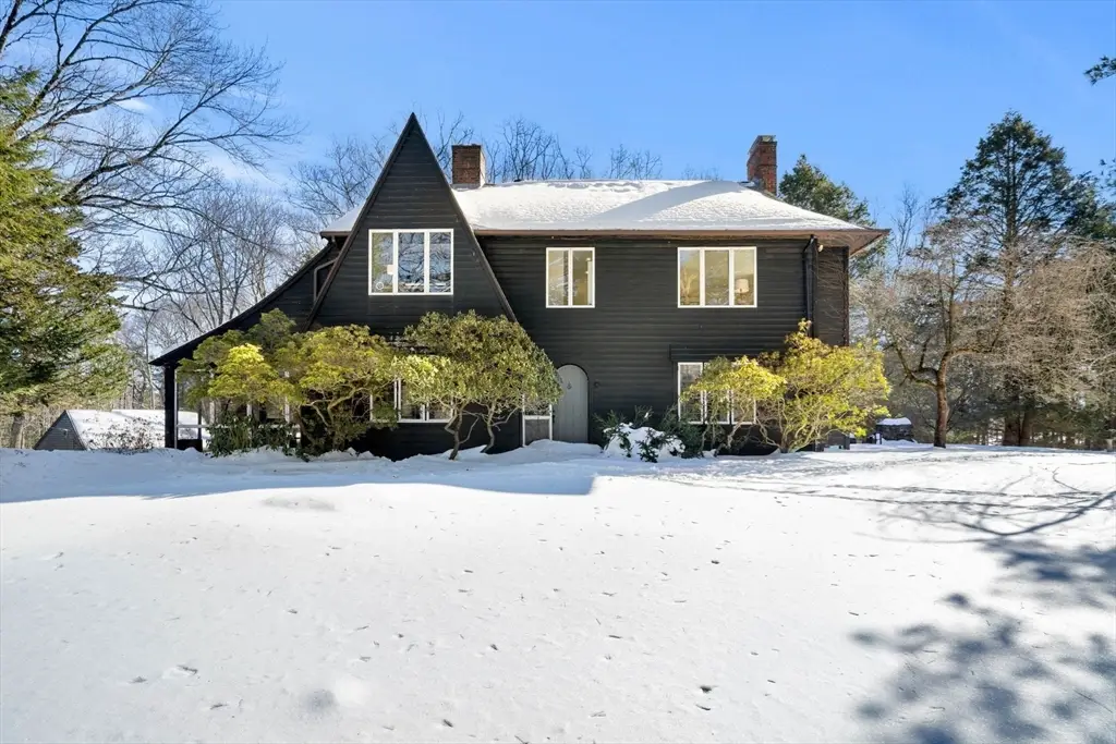 893 Highland St, Hamilton, MA 01982 - #1