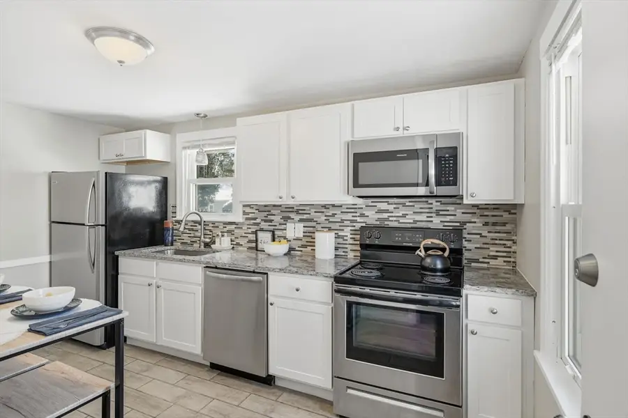 118 Pilgrim Road, Springfield, MA 01118 - Image #3