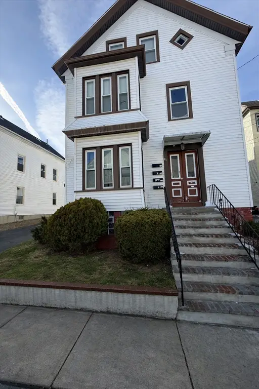 21 Reynolds St, New Bedford, MA 02740 - Image #1