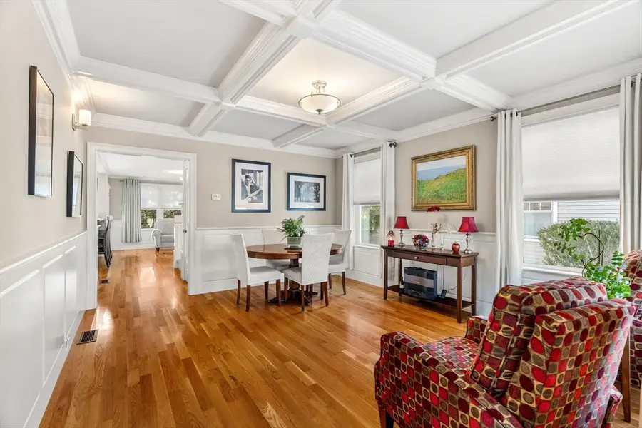 40 Knowles Road, Watertown, MA 02472 - Image #2