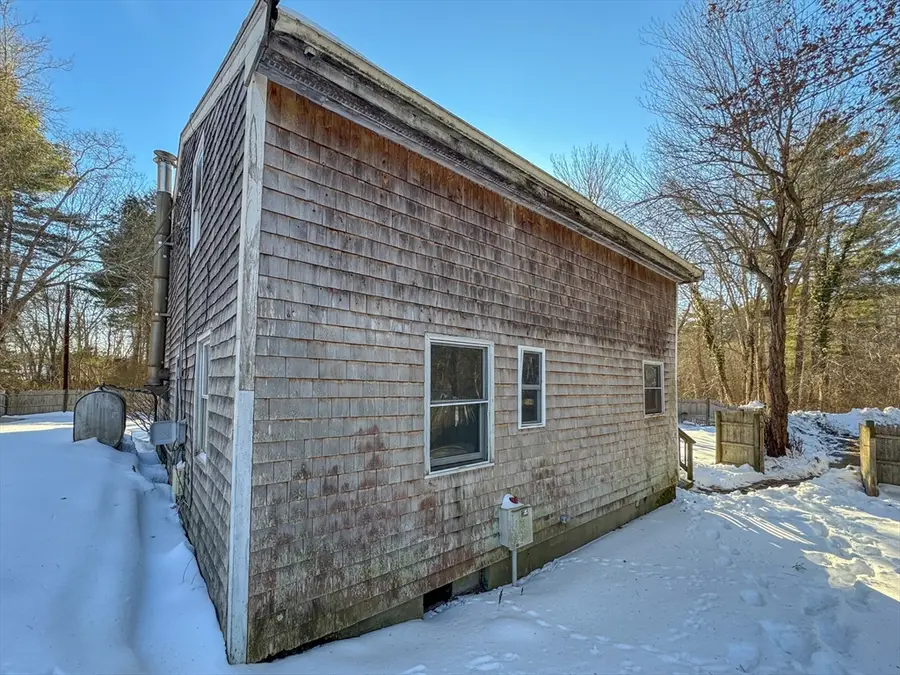 23 Fifth Ave, Lakeville, MA 02347 - Image #3