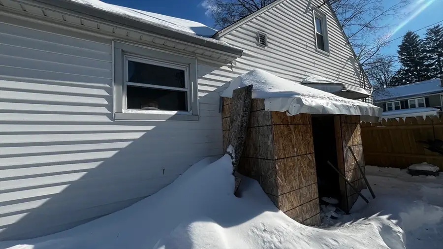 105 San Miguel Street, Springfield, MA 01104 - Image #3