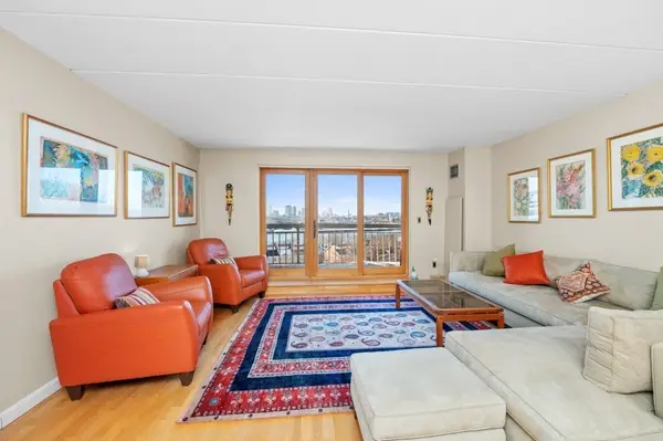 50 Boatswains Way #306, Chelsea, MA 02150