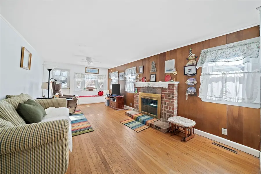 116 Greenvale Ave, Weymouth, MA 02188 - Image #3