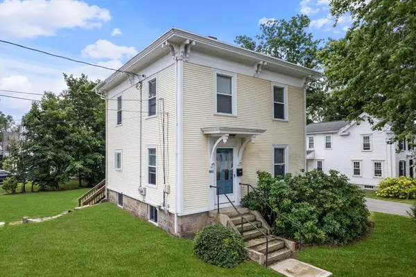 880 Washington Street, Holliston, MA 01746