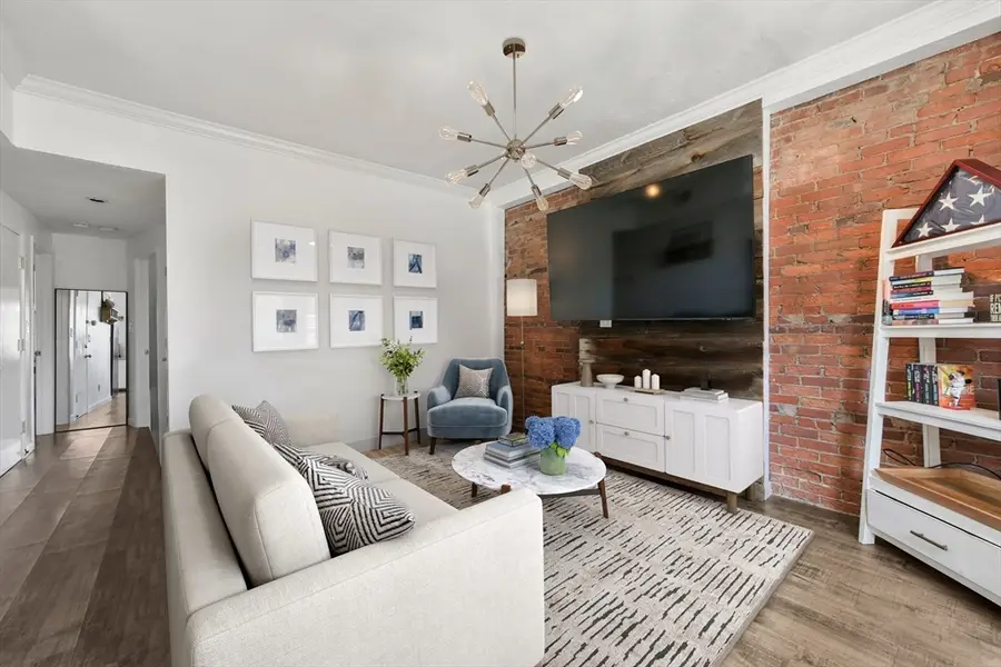 158 F St #2, Boston, MA 02127 - #2