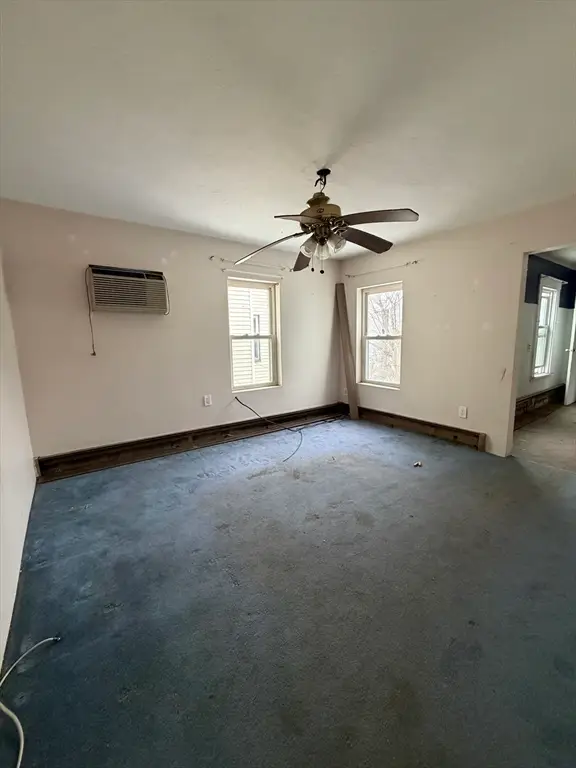 10 Glover Ct, Boston, MA 02127 - #2