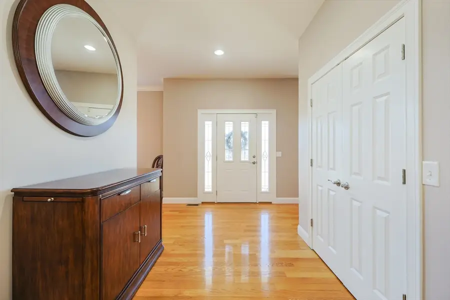 40 Sycamore Ln, Westport, MA 02790 - Image #3