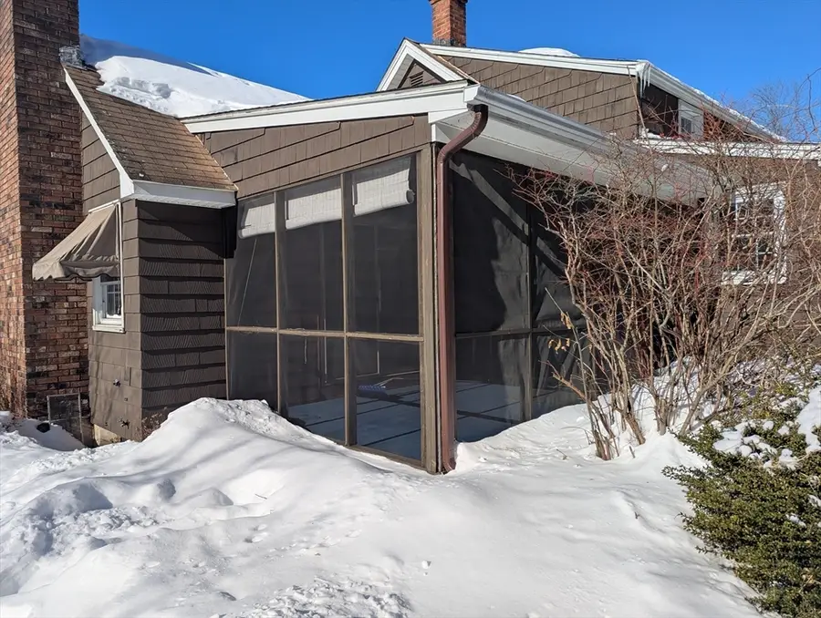 101 Smith Ave, East Longmeadow, MA 01028 - Image #3