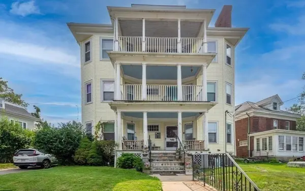 33 Oak St, Boston, MA 02136