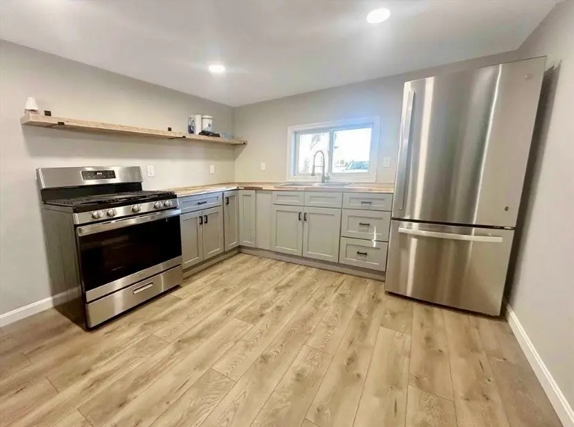 20 Jake Lane, Acushnet, MA 02743 - #2