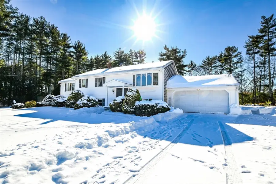 7 Randall Rd, Rochester, MA 02770 - #2