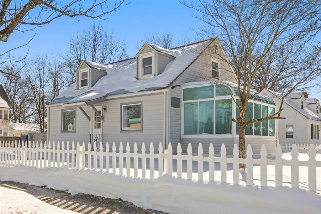 4 Seneca Street, Springfield, MA 01151 - Image #1