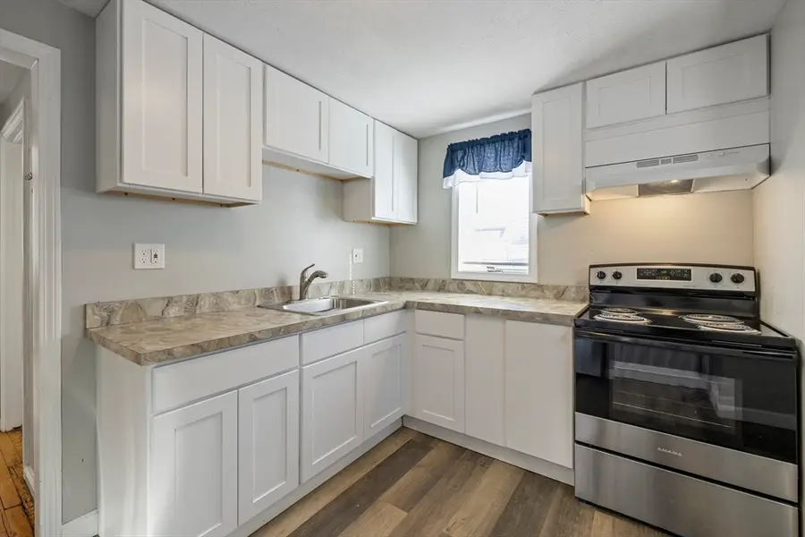 4 Seneca Street, Springfield, MA 01151 - Image #2