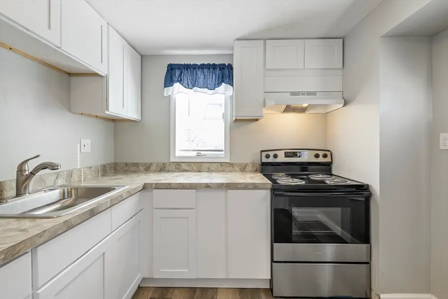 4 Seneca Street, Springfield, MA 01151 - Image #3