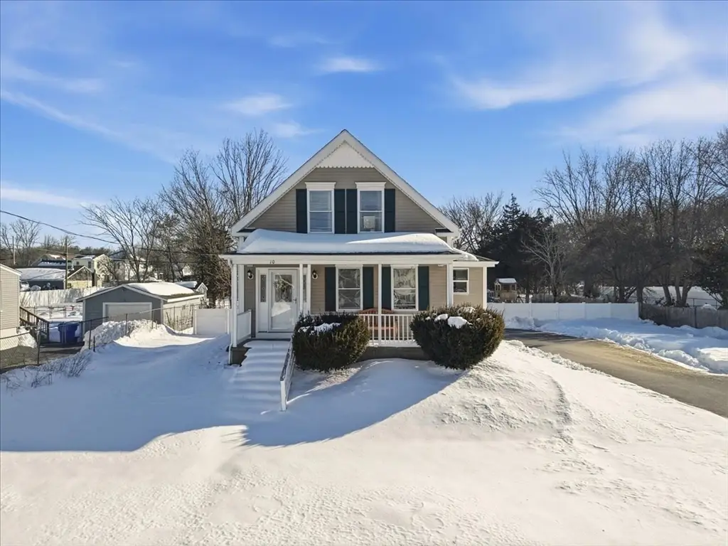10 Liberty St, East Taunton, MA 02718 - #1