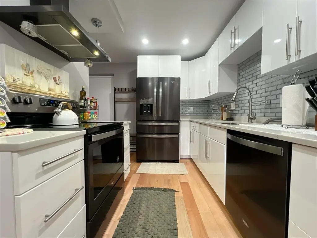 7 Weld St #29, Framingham, MA 01702 - Image #1