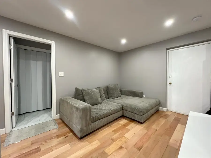 7 Weld St #29, Framingham, MA 01702 - Image #3