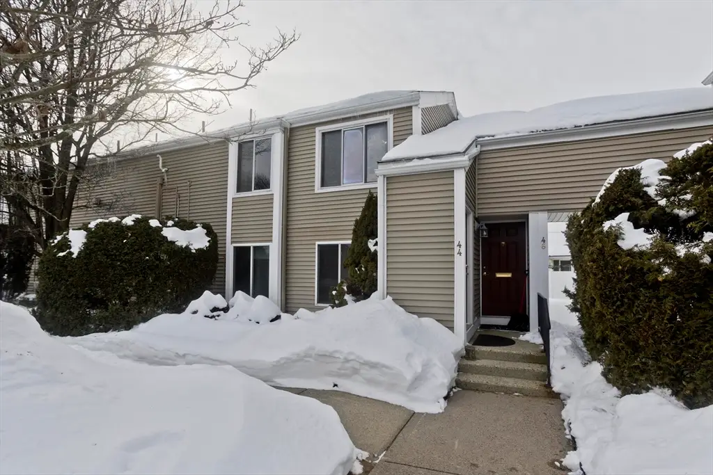 44 Nassau Dr #44, Springfield, MA 01129 - Image #1