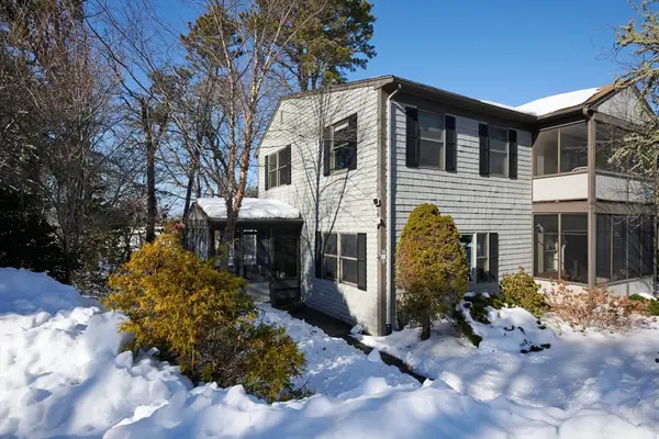 14 Harold St #14A, Harwich, MA 02646