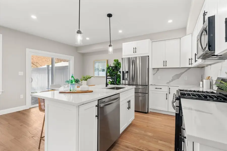 19 Vine #2, Weymouth, MA 02188 - Image #3