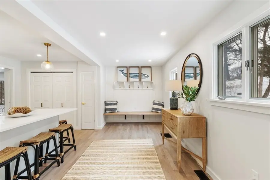 24 Lufkin St, Essex, MA 01929 - #3