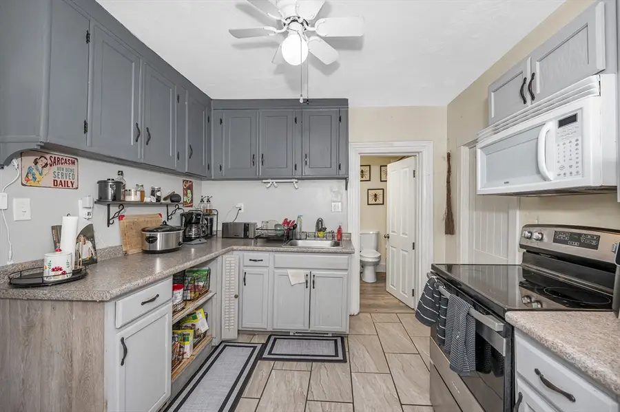 2 Lakeview Ave, Sterling, MA 01564 - Image #3