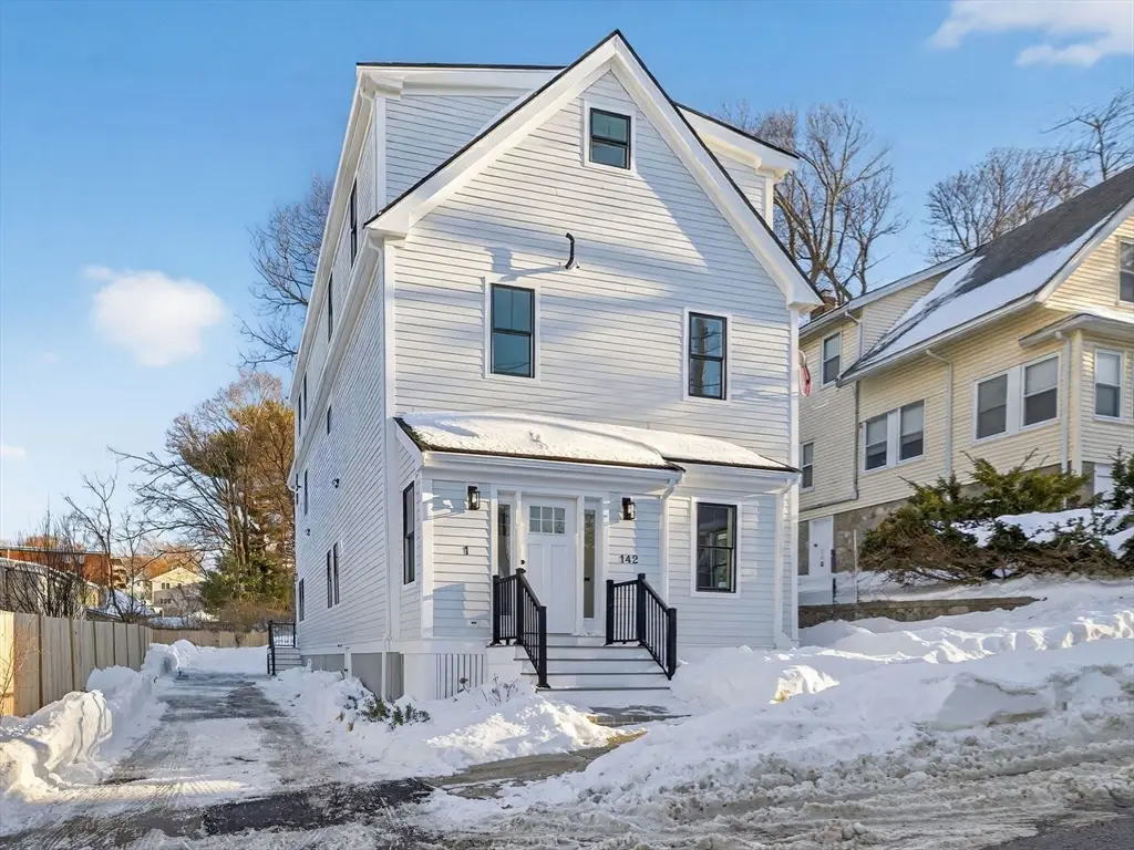 142 Birch St #1, Boston, MA 02131 - Image #1