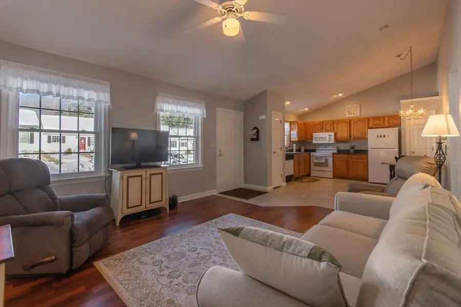 27 Rosewood Lane #27, Southwick, MA 01077 - Image #2