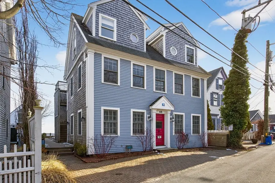 45 Commercial St #9, Provincetown, MA 02657 - #3