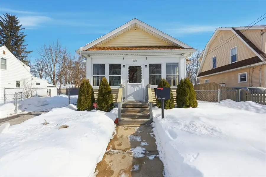 225 Osborne Ter, Springfield, MA 01104 - Image #2