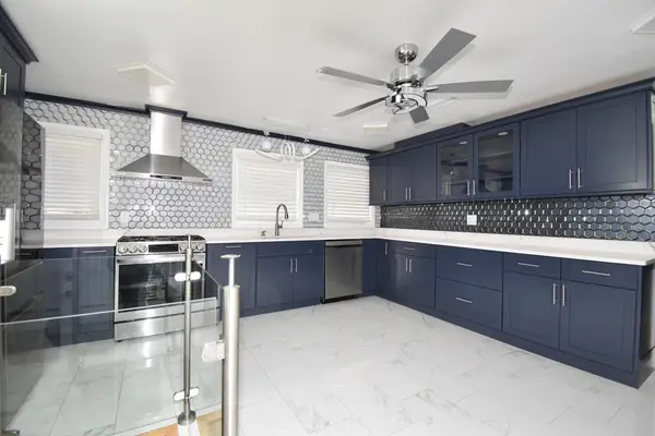 541 Grattan Street, Chicopee, MA 01020