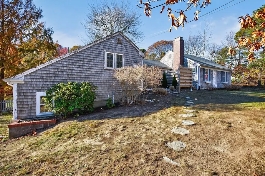 933-935 West Yarmouth Rd, Yarmouth Port, MA 02675 - #2