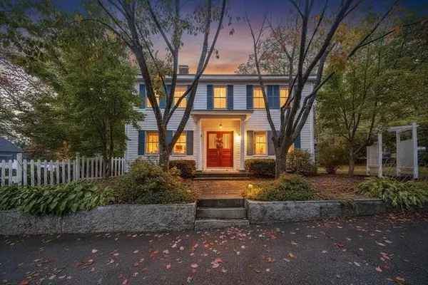 6 Oak Street, Grafton, MA 01519
