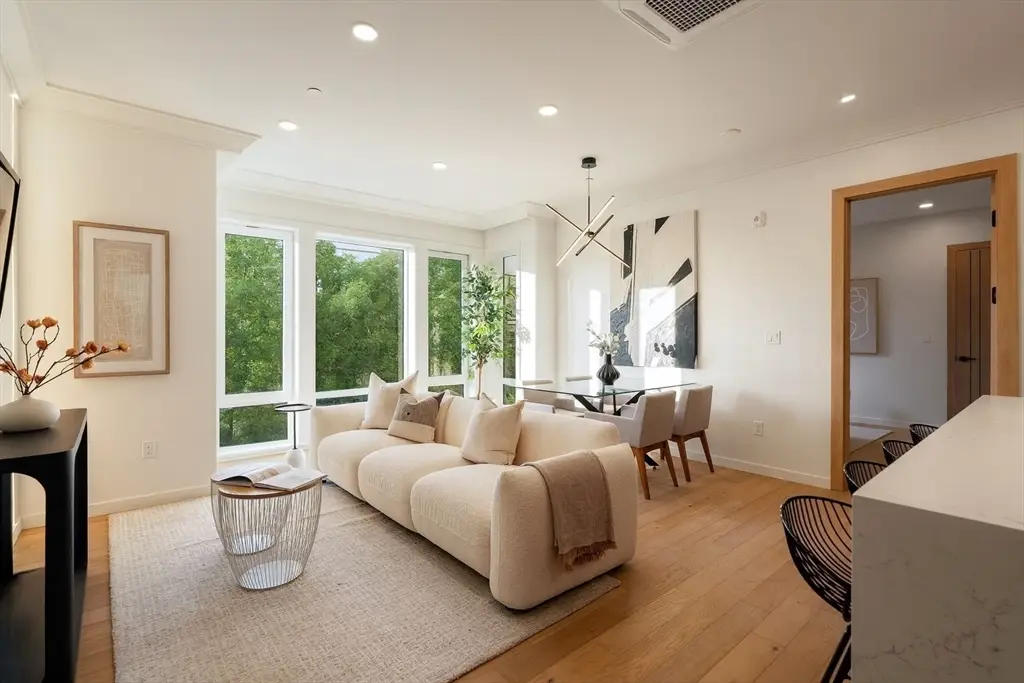 388 Washington Street #302, Quincy, MA 02169 - Image #1